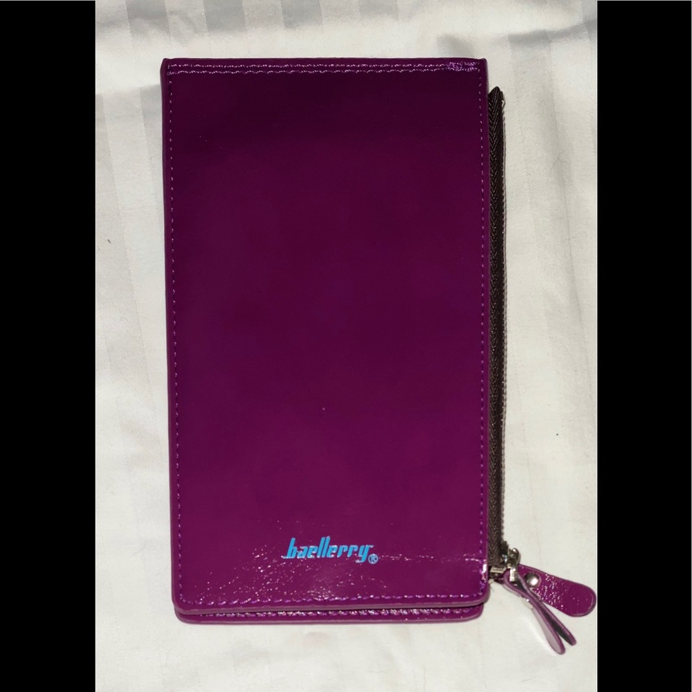 Large wallet multi card holder